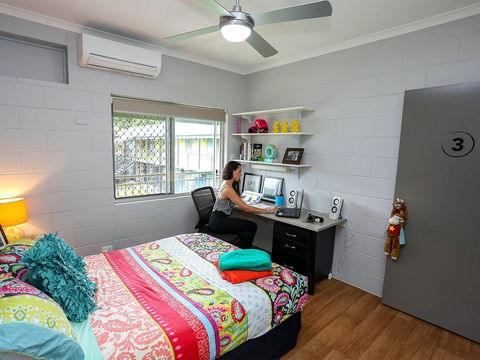 Cairns Student Lodge - Accommodation QLD 0