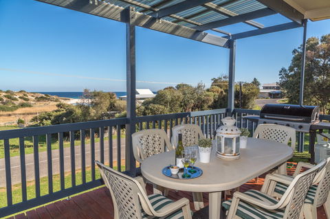 Carrickalinga SeaHaven - Accommodation QLD 0