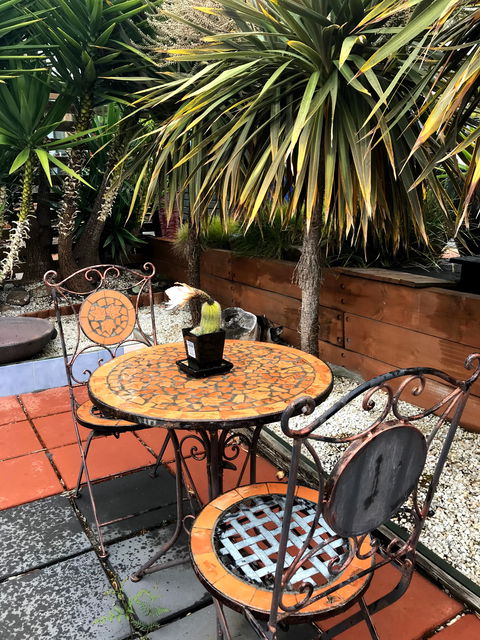 Coastal Garden Shack - Accommodation QLD 1