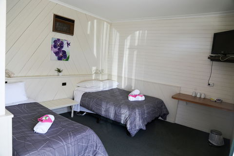 Great Western Motel - Accommodation QLD 1