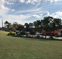 Hunts Hotel Liverpool - Accommodation QLD