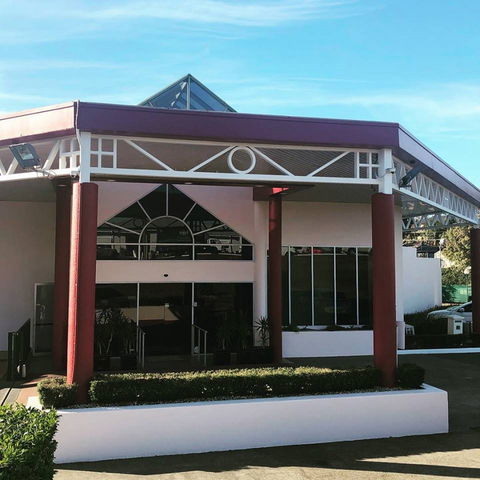 Hunts Hotel Liverpool - Accommodation QLD 1