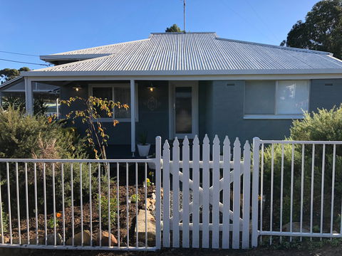 Jacks House '2' B&B Clare - Accommodation QLD 0
