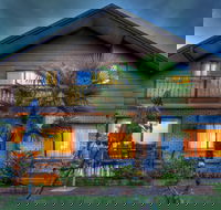Lakeside Chalet - Accommodation QLD