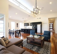 Lomandra Retreat - Accommodation QLD