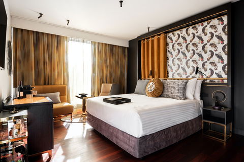 QT Perth - Accommodation QLD 1