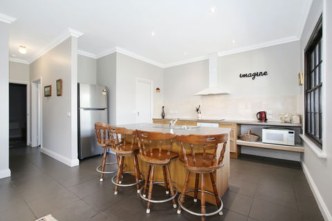 River Verse - Accommodation QLD 2