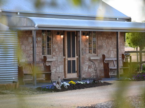 Riverline Cottage - Accommodation QLD 0