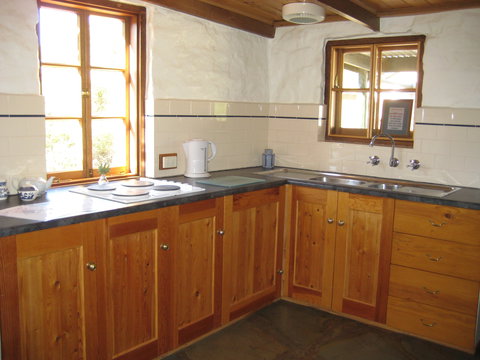 Rose Cottage - Accommodation QLD 1