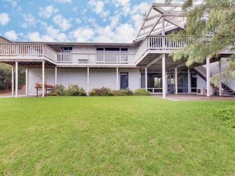 Views On Court - Accommodation QLD 1
