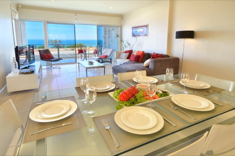 Adelaide Luxury Beach House - Accommodation QLD 2
