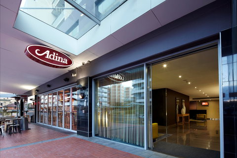 Adina Apartment Hotel Wollongong - Accommodation QLD 1