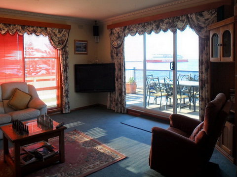 Alice Beside The Sea - Accommodation QLD 1