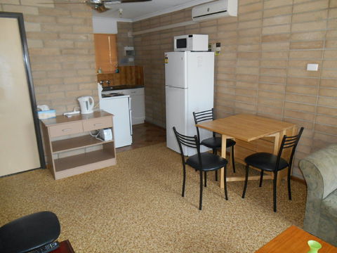 Anchorage Unit 2 - Accommodation QLD 2