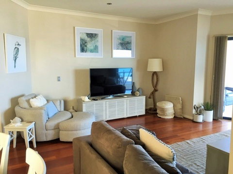 A Point Of View - Accommodation QLD 2