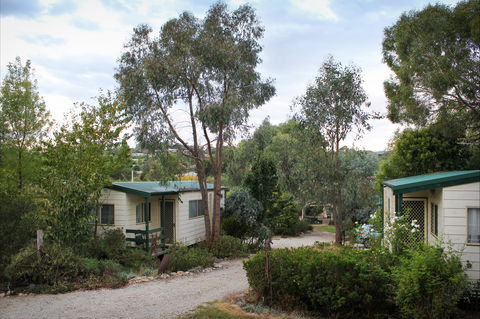 Beechworth Cabins - Accommodation QLD 0
