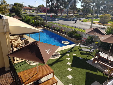 Best Western Chaffey Motor Inn - Accommodation QLD 1