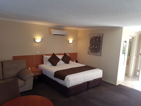 Best Western Chaffey Motor Inn - Accommodation QLD 2
