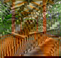 Buckets and Spades - Accommodation QLD