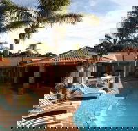 Comfort Inn Bay of Isles - Accommodation QLD