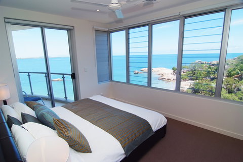 Coral Cove Apartments - Accommodation QLD 2