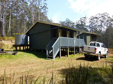 Daisy Plains Huts - Accommodation QLD 0