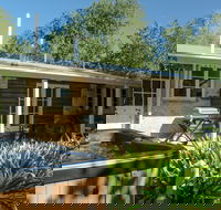Ford Cottage Bed  Breakfast - Accommodation QLD