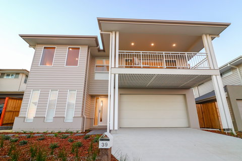 Illaroo At Catherine Hill Bay - Accommodation QLD 0