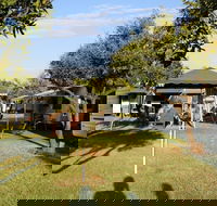 Kismet Riverside Lodge - Accommodation QLD