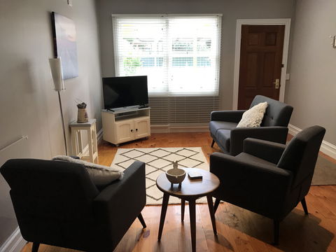 Lavender Cottage - Accommodation QLD 1