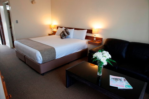 Longreach Motor Inn - Accommodation QLD 0