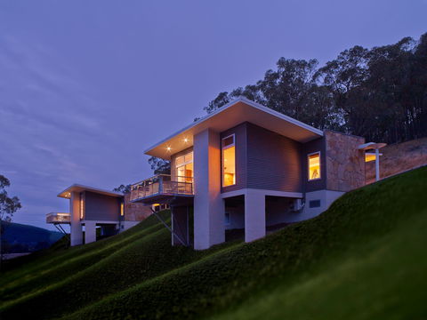 Panoramia Villas - Accommodation QLD 0