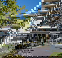 Proximity Waterfront Apartments - Accommodation QLD