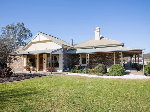 SINKINSON HOUSE - Mount Torrens - Accommodation QLD 0
