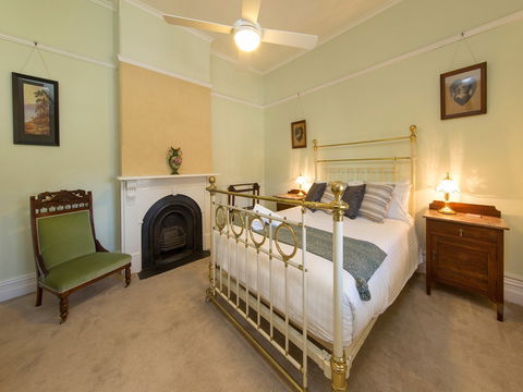 SINKINSON HOUSE - Mount Torrens - Accommodation QLD 2