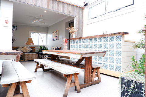 Stoke Beach House - Accommodation QLD 0