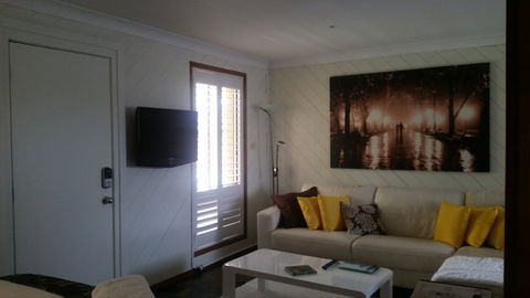 Suze Pumpkin House - Accommodation QLD 2