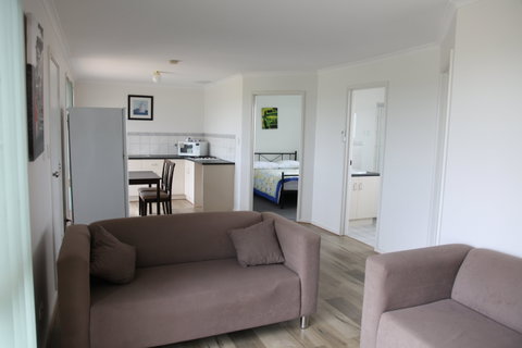 Tarnasey Farm - Grandma's Getaway - Accommodation QLD 1