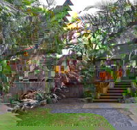 The Longhouse - Accommodation QLD