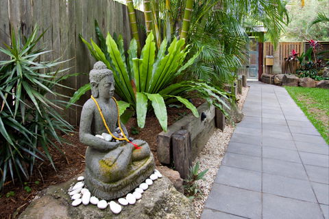 The Longhouse - Accommodation QLD 1