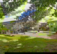 Timboon House  Stables - Accommodation QLD