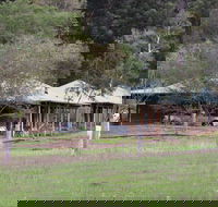 Treenbrook Cottages - Accommodation QLD