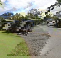 Tropicana Caravan Park Sarina - Accommodation QLD