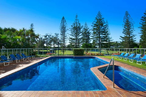 ULTIQA Beach Haven On Broadbeach - Accommodation QLD 2