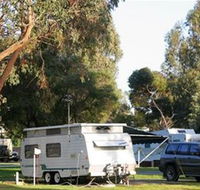 BIG4 Albany Gardens Holiday Resort - Accommodation QLD