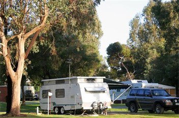 BIG4 Albany Gardens Holiday Resort - Accommodation QLD 0