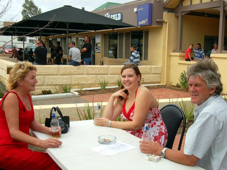 Dongara Hotel Motel - Accommodation QLD 2