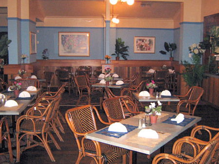 Carlisle Hotel Motel - Accommodation QLD 2