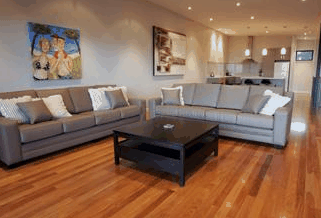 Regency Beach Club - Accommodation QLD