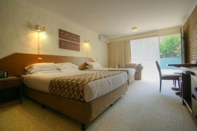 Albury Burvale Motor Inn - Accommodation QLD 3
